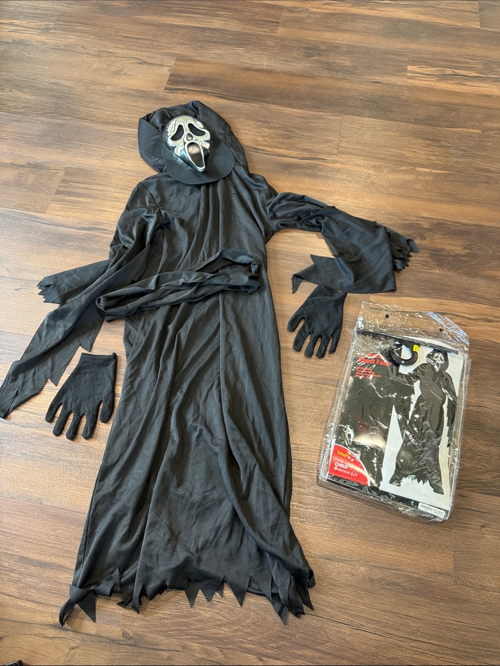 Spirit Child Chrome Ghost Face Halloween Costume